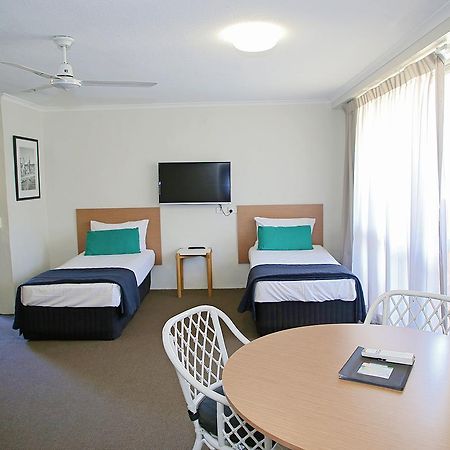 Darcy Arms Hotel Motel Голд-Кост Экстерьер фото